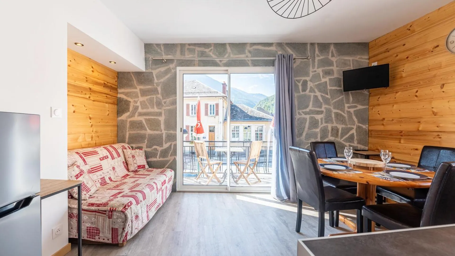 L' Edelweiss Apartment Saint-Etienne-de-Cuines France